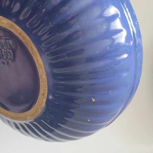 Vintage Blue Ceramic Covered Casserole Dish Made In USA - Picture 8 of 11